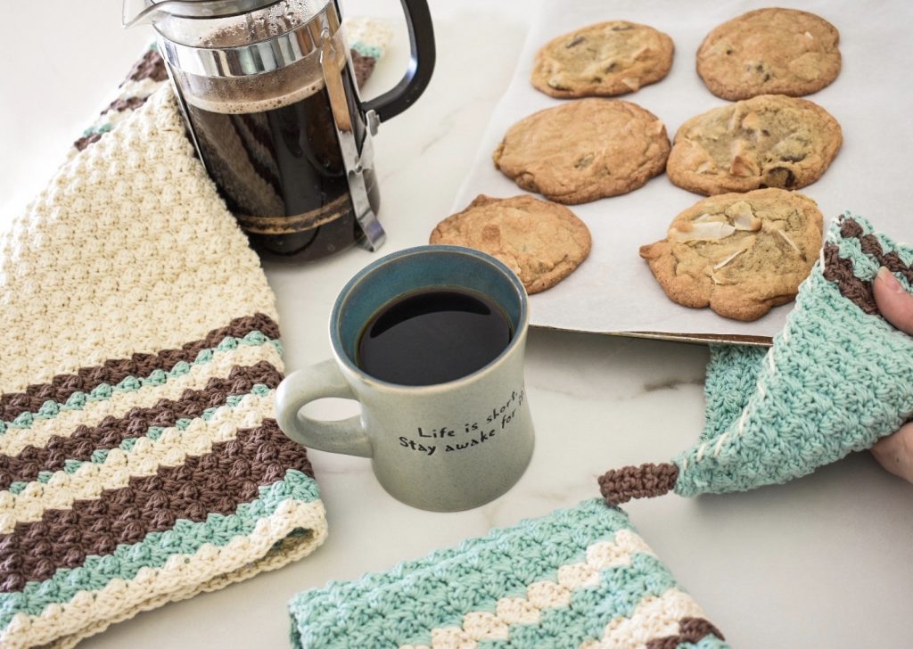 Earl Grey Pot Holder Free Pattern A Purpose and A Stitch