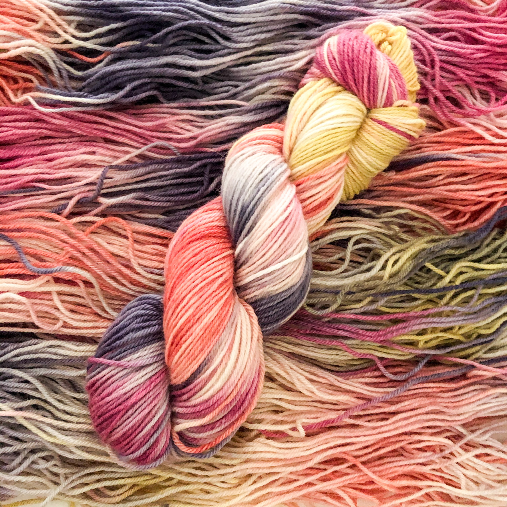 Wildflower Field on Worsted - Image 2